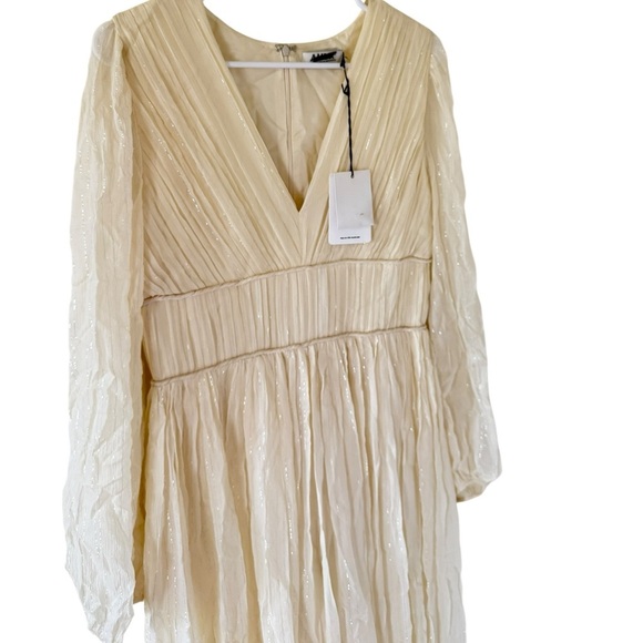 AMUR NEW Robbie Plunging Wide Leg Jumpsuit - Picture 6 of 9